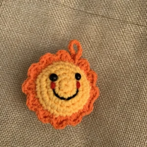 33e6c0f2368f563243bb904f353a42de Cute Flower Keychain